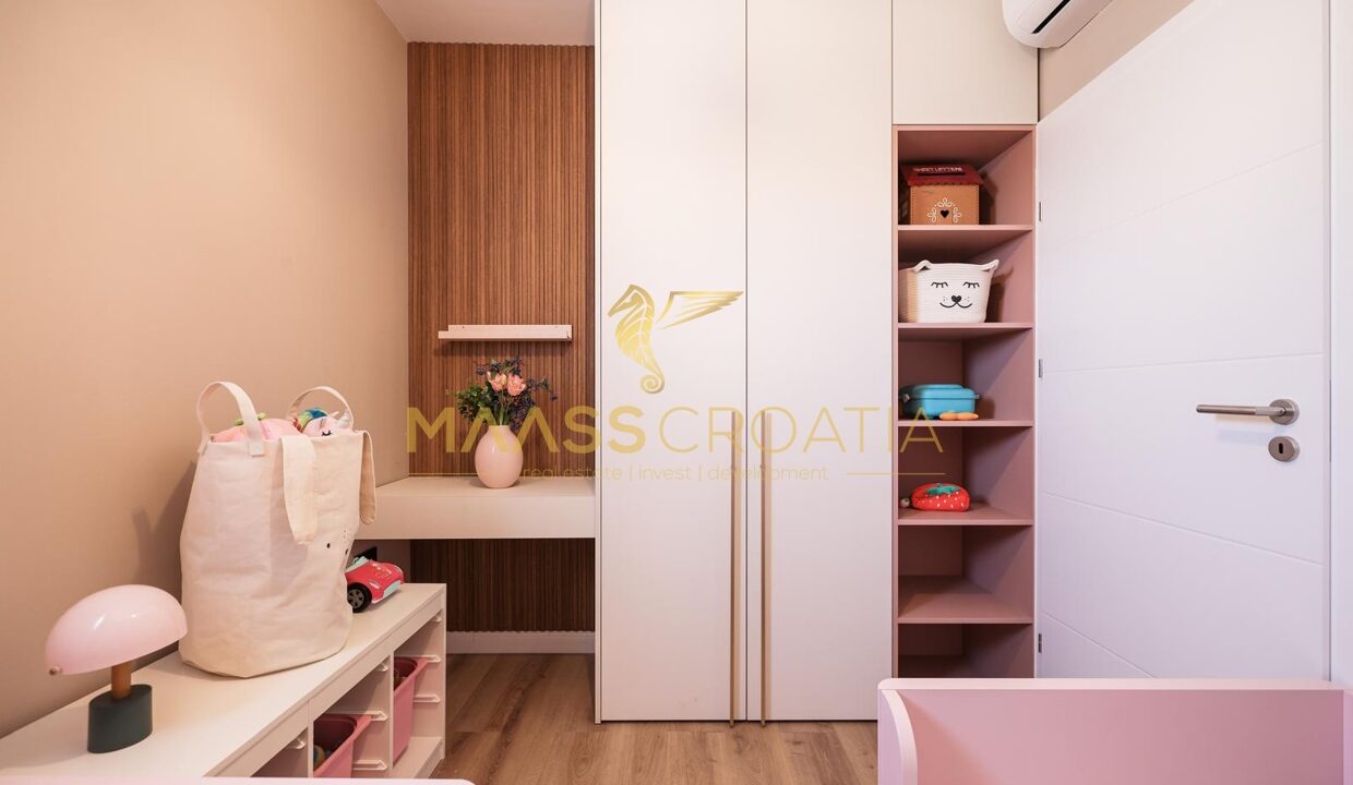 PHOTO-2025-09-25-09-47-40 (4)