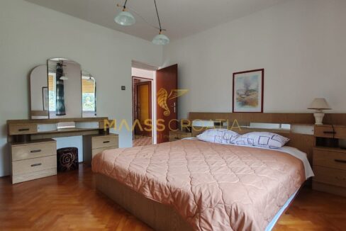 PHOTO-2025-11-25-12-39-00 (2)