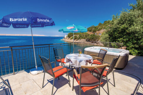 Exklusives Haus am Meer in der Region Zadar