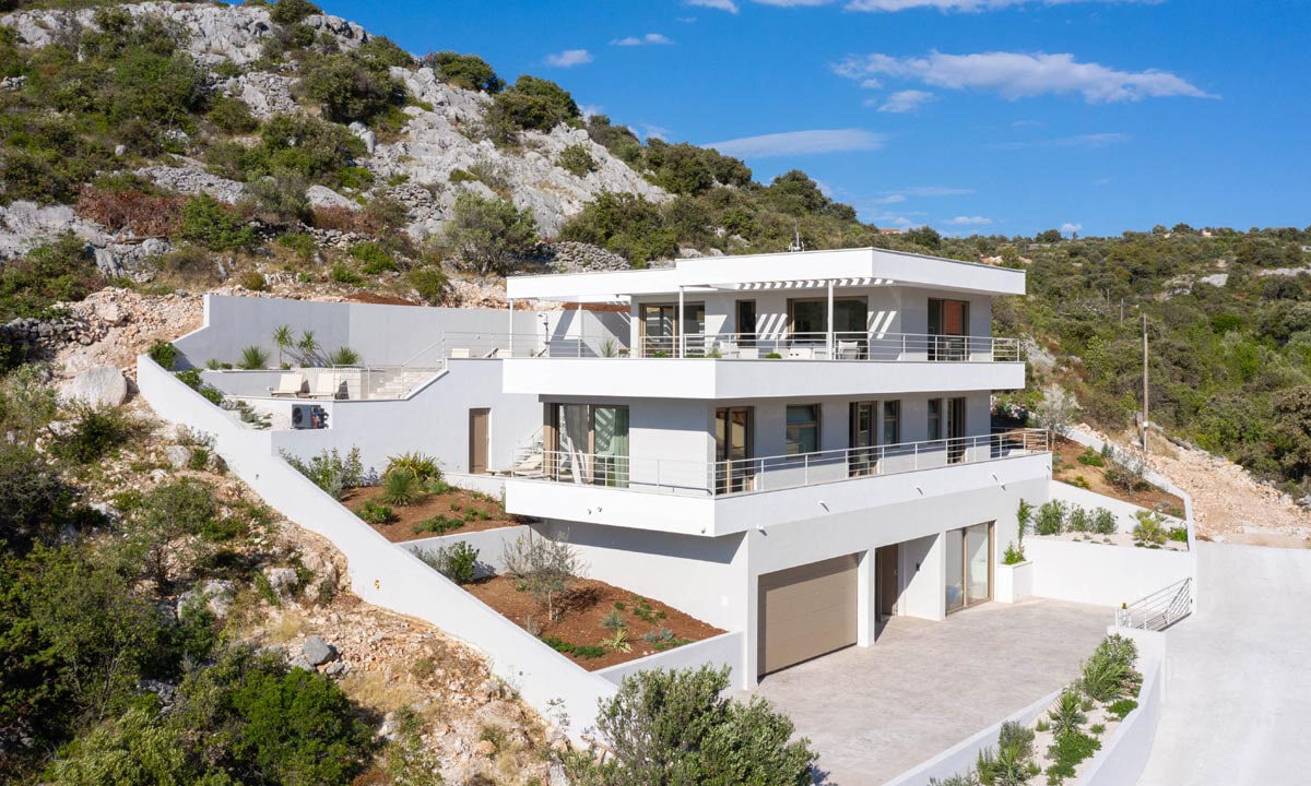 Kürzlich erbautes modernes Villa am Meer - Rogoznica.