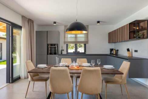 Moderne Villa mit Extra-Grundstück - Tinjan, Region Istrien