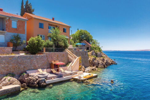 Exklusives Haus am Meer in der Region Zadar