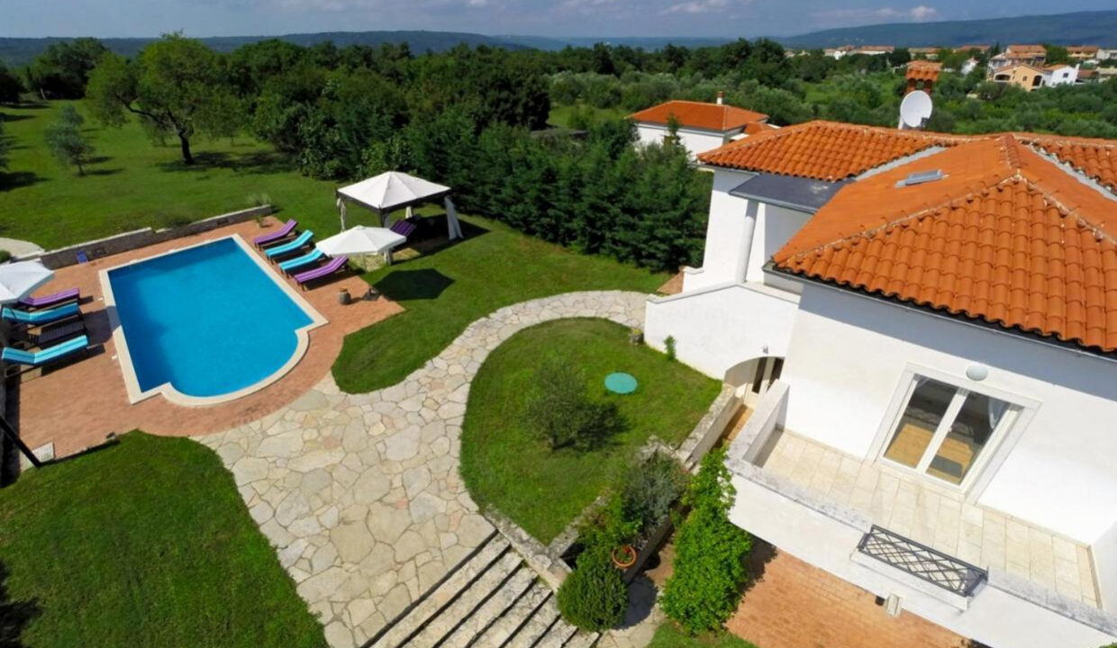 Haus mit Schwimmbad - Rakalj, Istrien