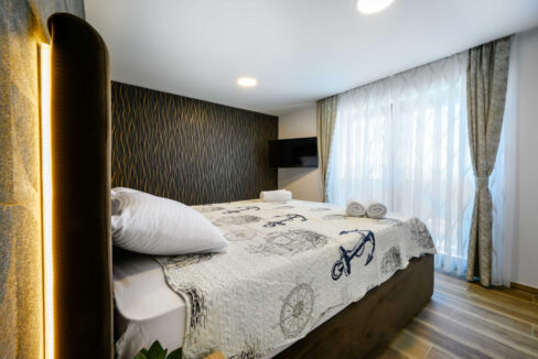 Neue moderne Villa mit Meerblick in der Nähe von Šibenik