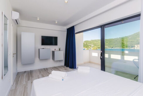 Weiße Villa am Meer mit extra Grundstück - Dubrovnik