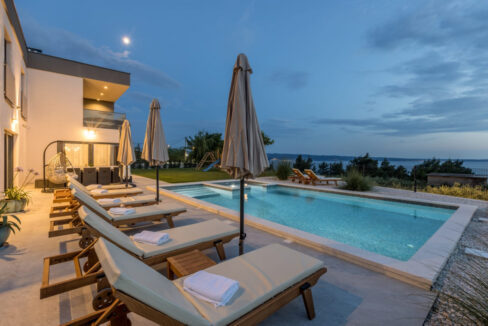 Neues Meerblick-Ferienhaus Podstrana