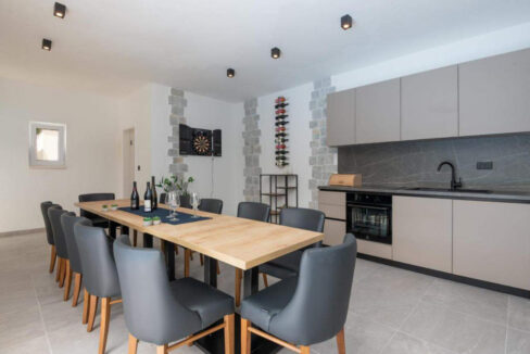 Modernes Haus bei Makarska