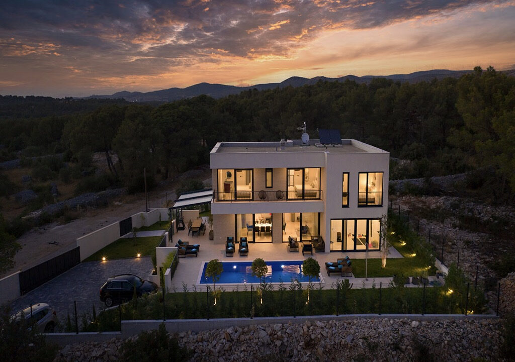 Neue fantastische Villa in Sibenik