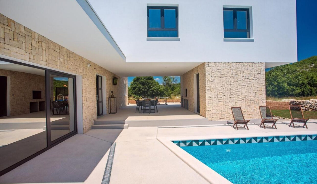 Atemberaubendes modernes Haus in der Region Split