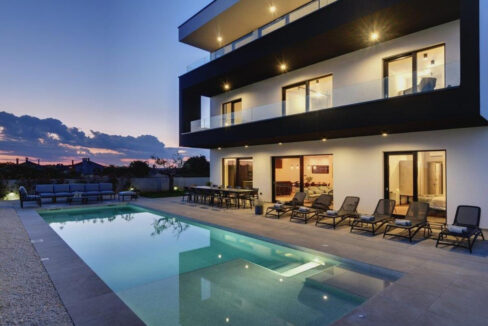 Exklusive neue Villa mit Meerblick - Pula, Istra