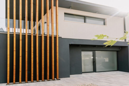 Neue moderne Villa in Sibenik