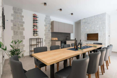 Modernes Haus bei Makarska