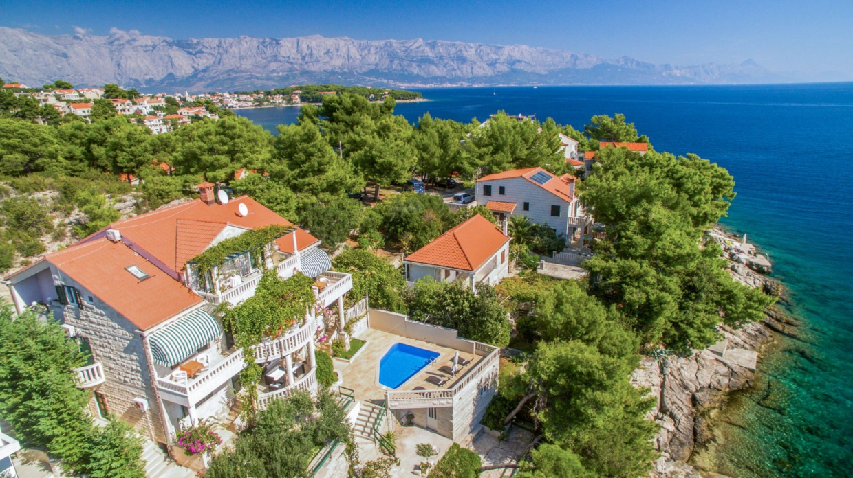 Villa am Meer auf der Insel Bra?