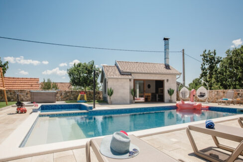 Atemberaubende Rustikale Villa - Imotski Gebiet