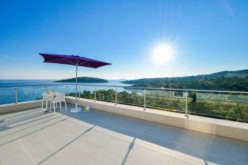 Atemberaubende Doppelhaushälfte Rogoznica