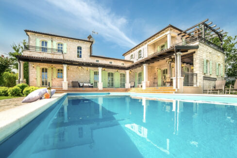 Faszinierendes Herrenhaus aus Stein in Visnjan, Istra