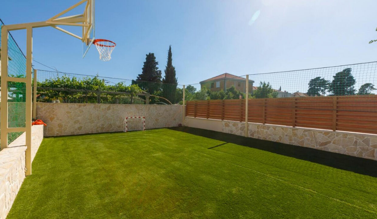 Neues Haus in Kastel Sucurac, Split