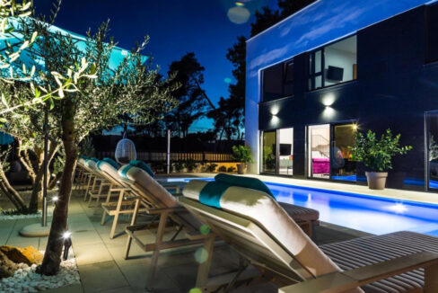 Charmante Villa Vir Island