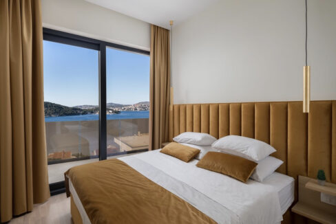 Neue moderne Villa mit Meerblick in Rogoznica