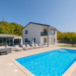 Großzügiges Einfamilienhaus - Stadt Imotski