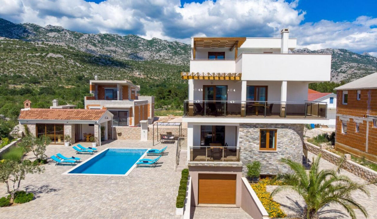 Wunderschöne Villa mit Meerblick in der Region Zadar