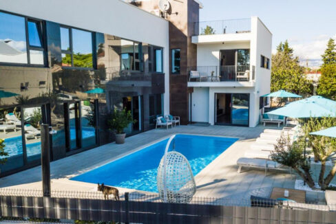 Charmante Villa Vir Island