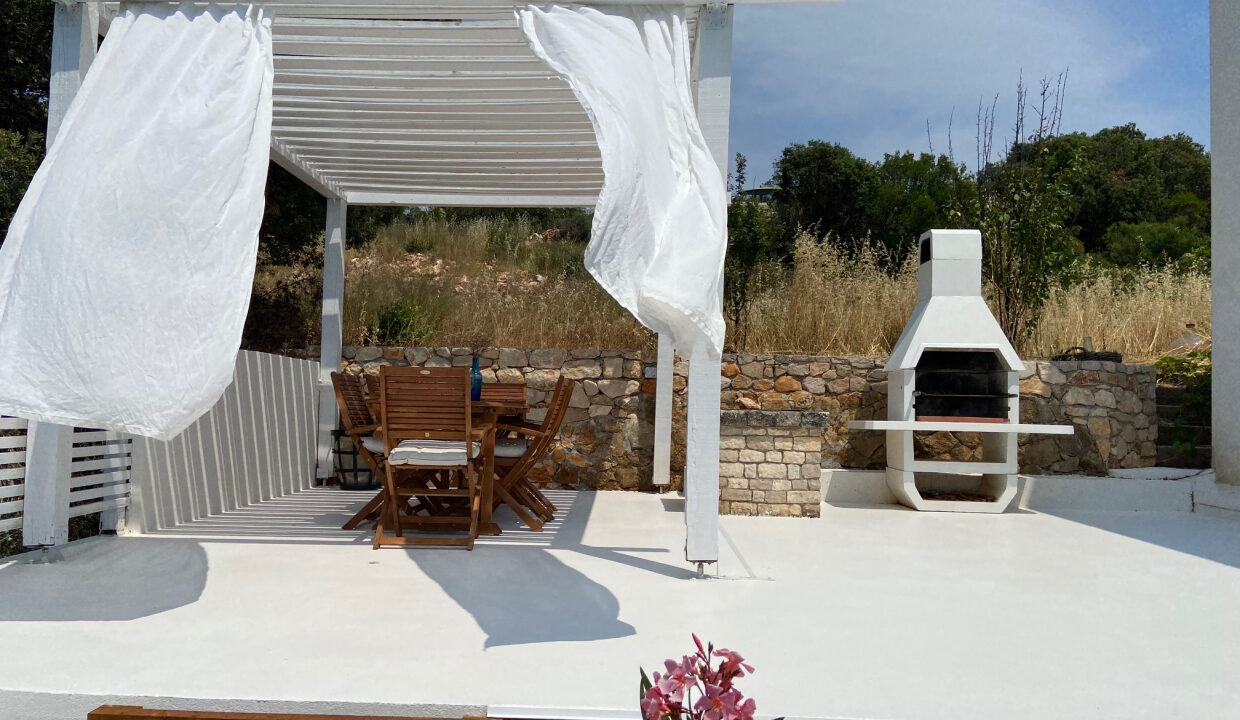 2 Stilvolle Häuser Dugi Otok