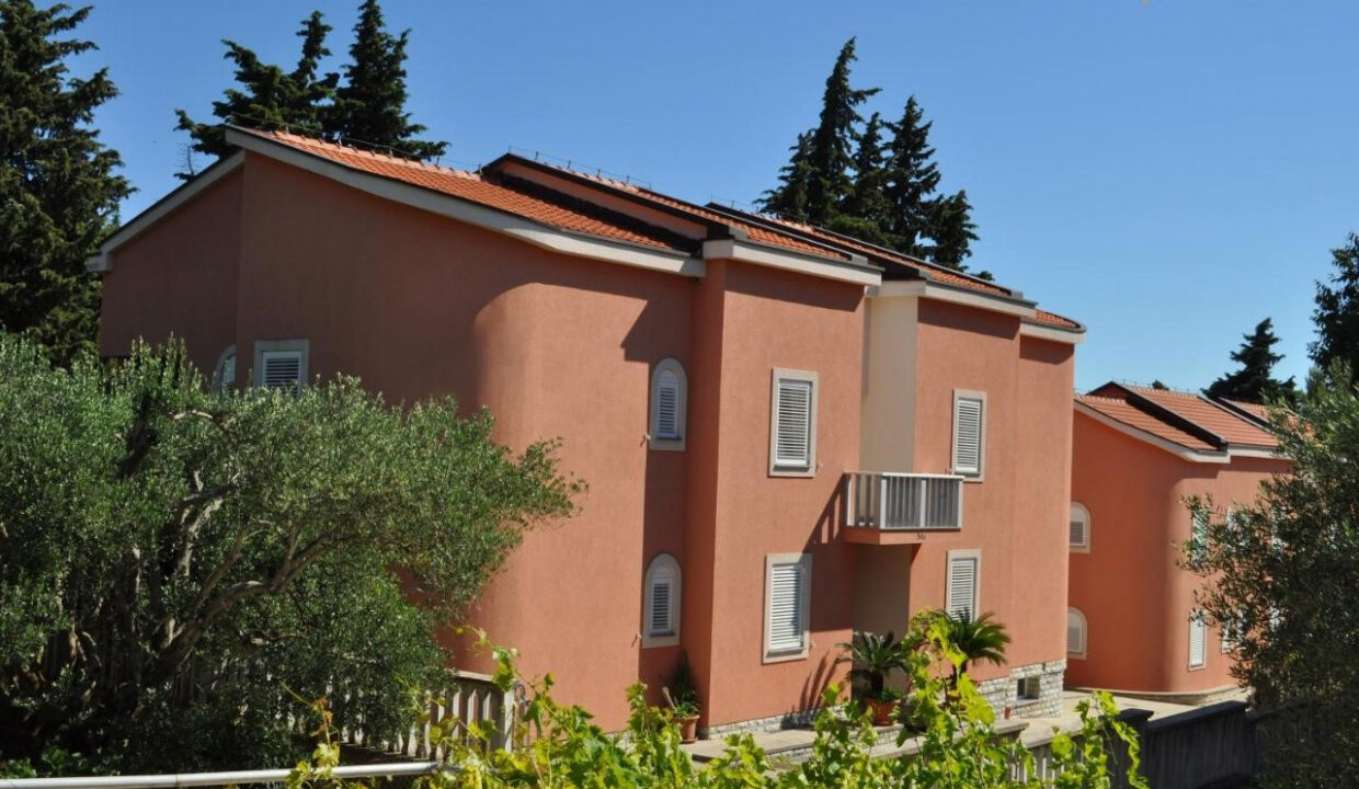 Grundstück am Meer Sveti Filip Jakov