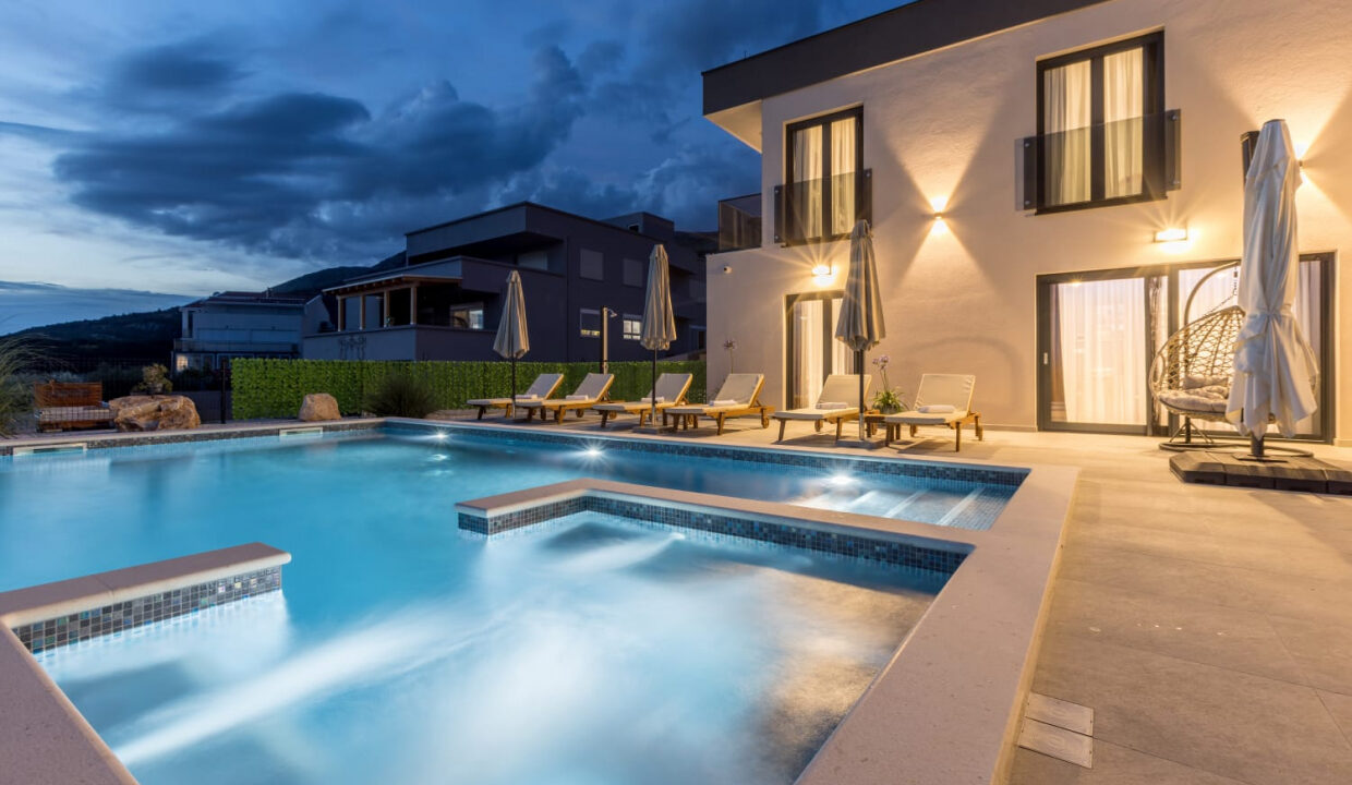 Neues Meerblick-Ferienhaus Podstrana