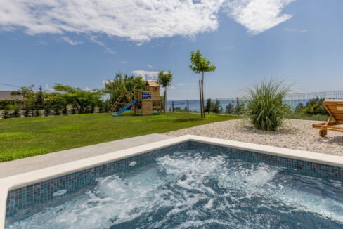 Neues Meerblick-Ferienhaus Podstrana