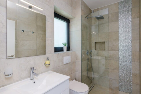 Weiße Villa am Meer mit extra Grundstück - Dubrovnik