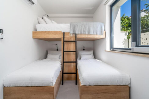 Erstaunliche neue Villa auf der Insel Brac