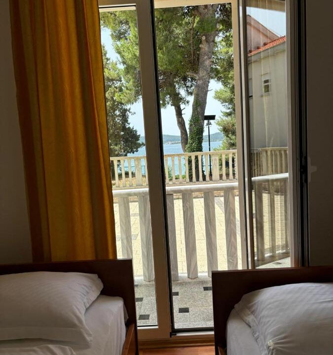 Grundstück am Meer Sveti Filip Jakov