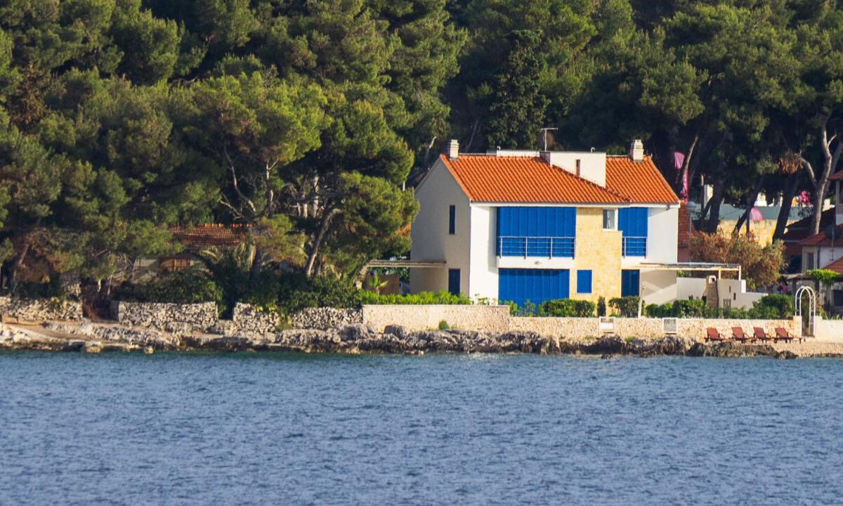 Haus am Meer auf der Insel Bra?