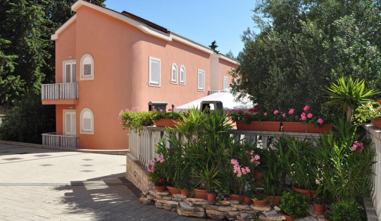 Grundstück am Meer Sveti Filip Jakov