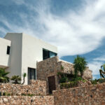 Weißes Haus mit Meerblick auf der Insel Vis