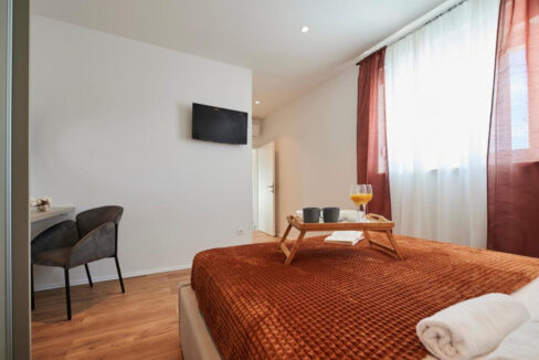 Haus im modernen Stil in Kastela