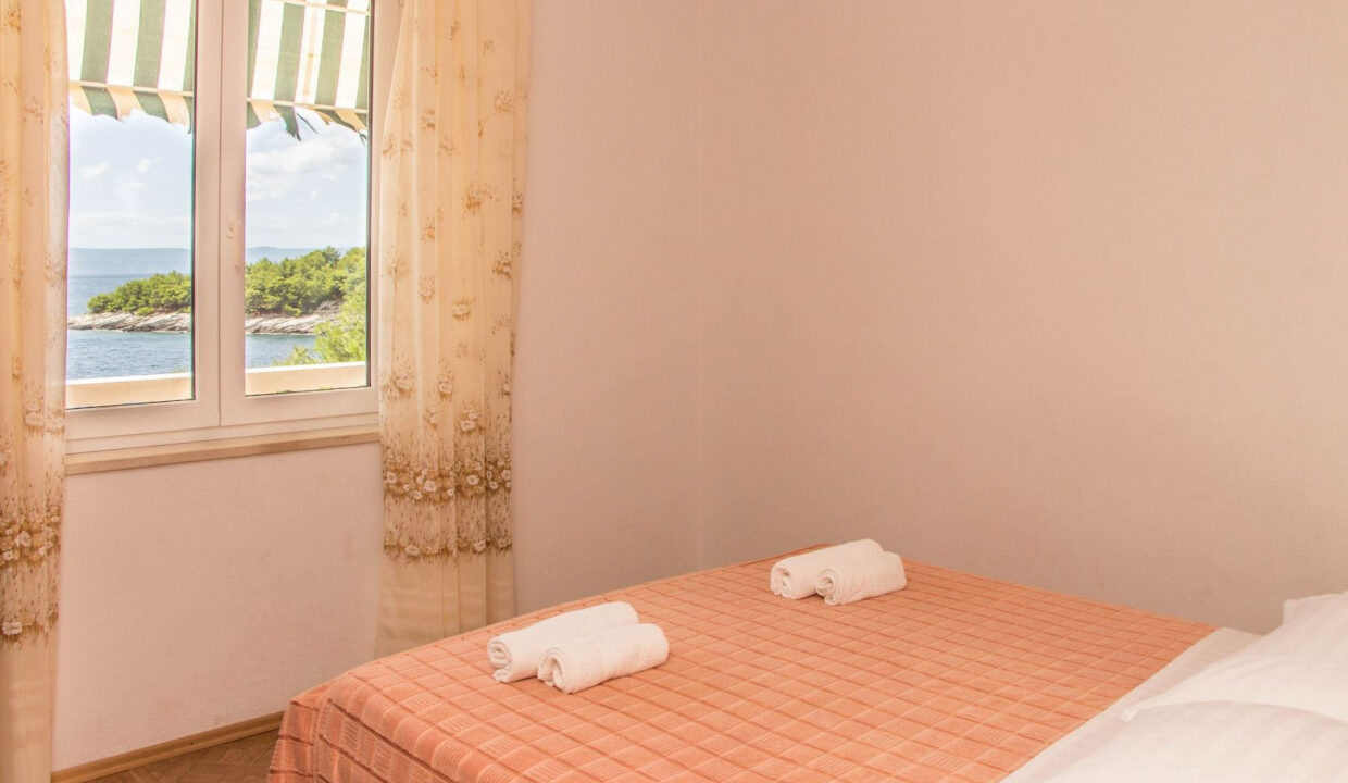 Villa am Meer auf der Insel Bra?