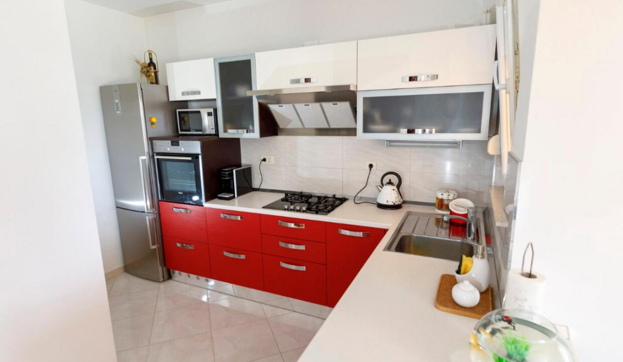 Haus mit Meerblick in Kastel Sucurac