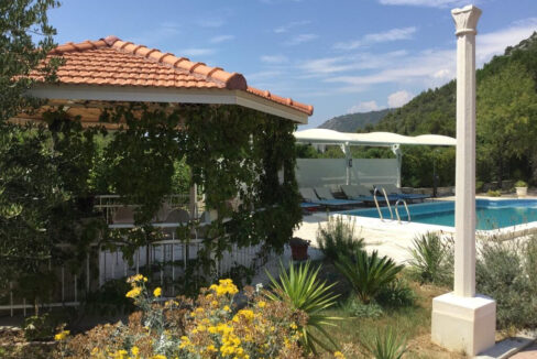 Imperial Style Villa mit Schwimmbad - Dorf Klek