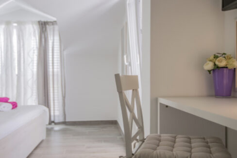 Neues modernes Haus auf der Insel Solta