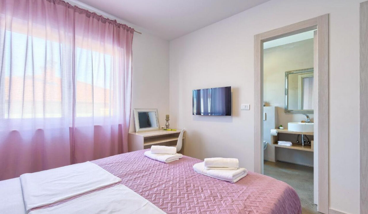 Doppelhaushälfte Pula