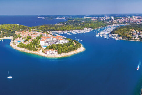 Atemberaubende zweistöckige Villa - Region Pula