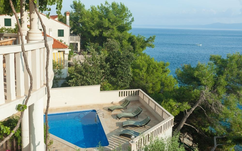 Villa am Meer auf der Insel Bra?