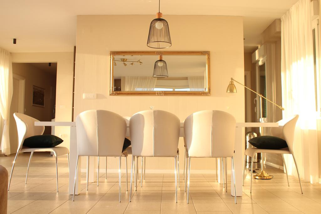 Stilvolle Villa mit malerischem Meerblick - Split