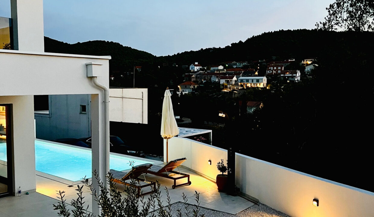 2 Stilvolle Häuser Dugi Otok