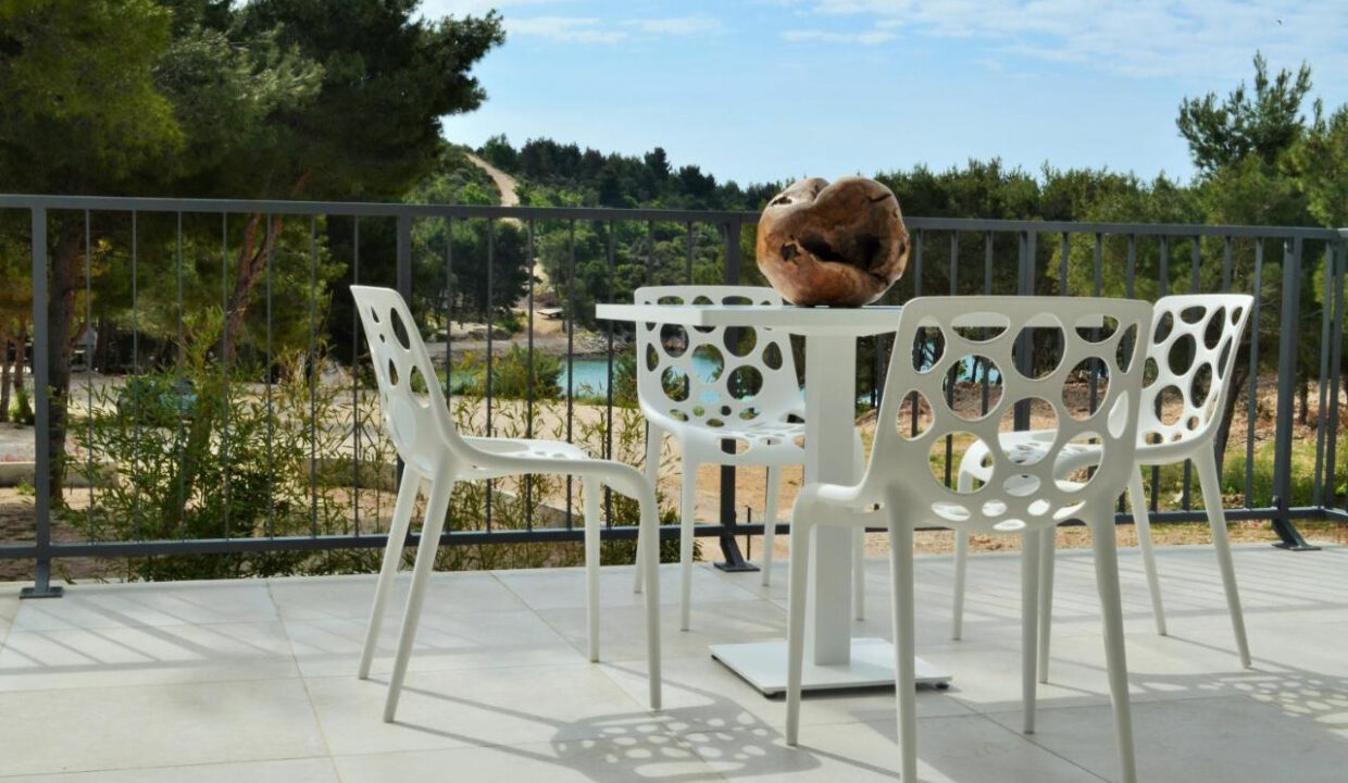 Grundstück am Meer Pakostane