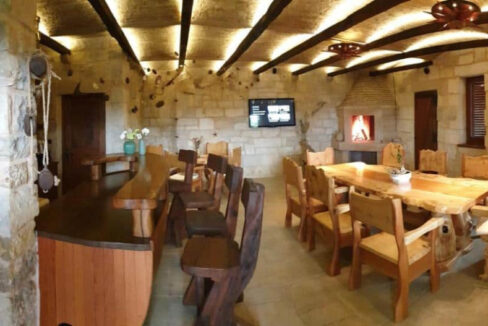 Erstaunliches Haus bei Pakostane