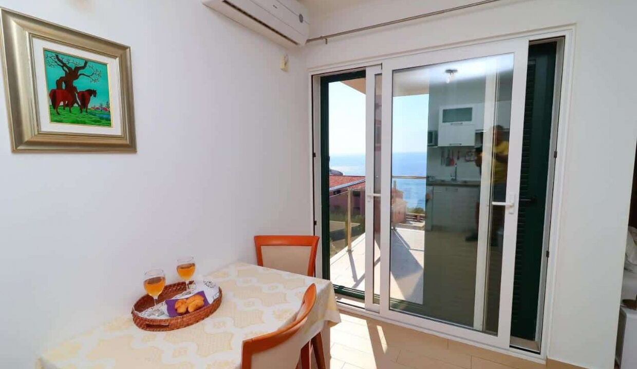 Haus mit Meerblick bei Cara