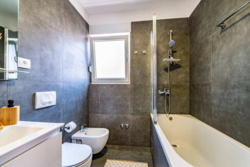 Haus in der Nähe des lokalen Strandes auf Ciovo